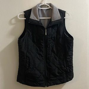 Black vest, Women’s size medium, Jane Ashley brand